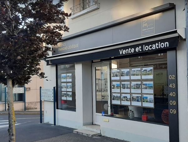 devanture agence PIERRE MORANÇAIS IMMOBILIER